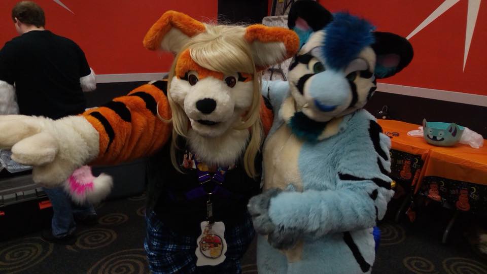 AZFurs Hallowbowl 01