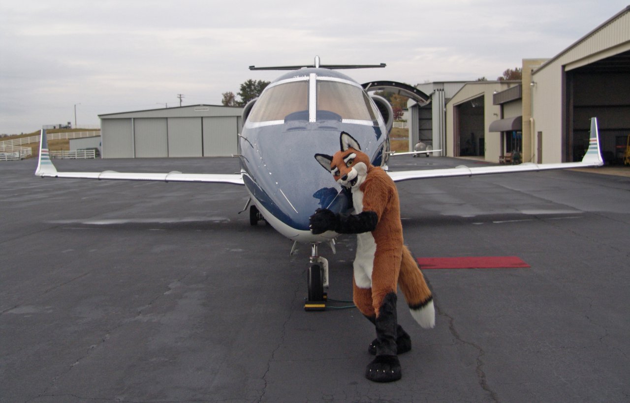 Click to change the View Jaeger's new ride... Learjet 60
