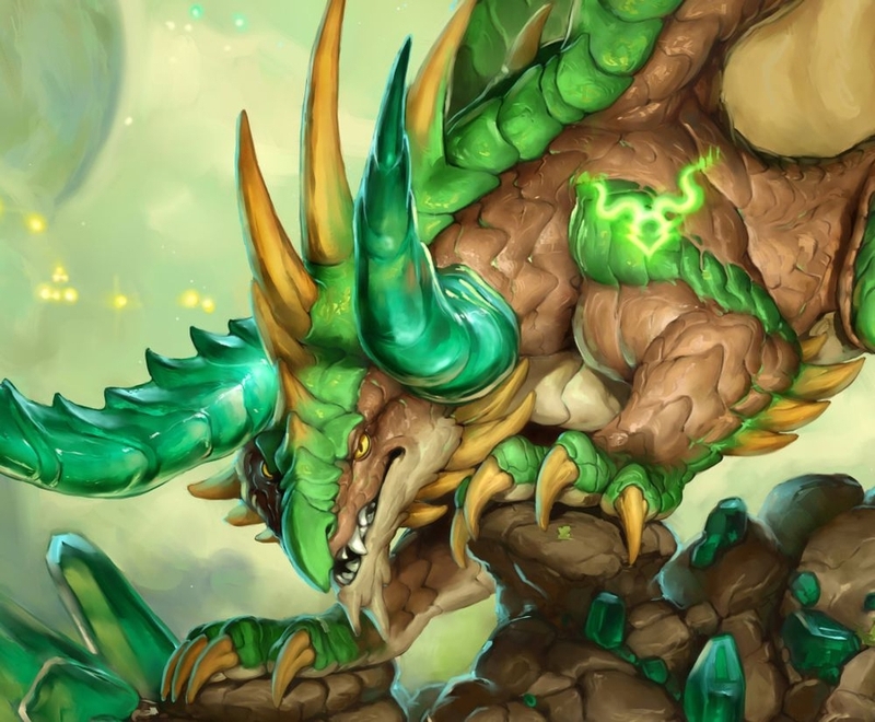 Click to change the View 2021 Zodiac Dragon Taurus - Emerald