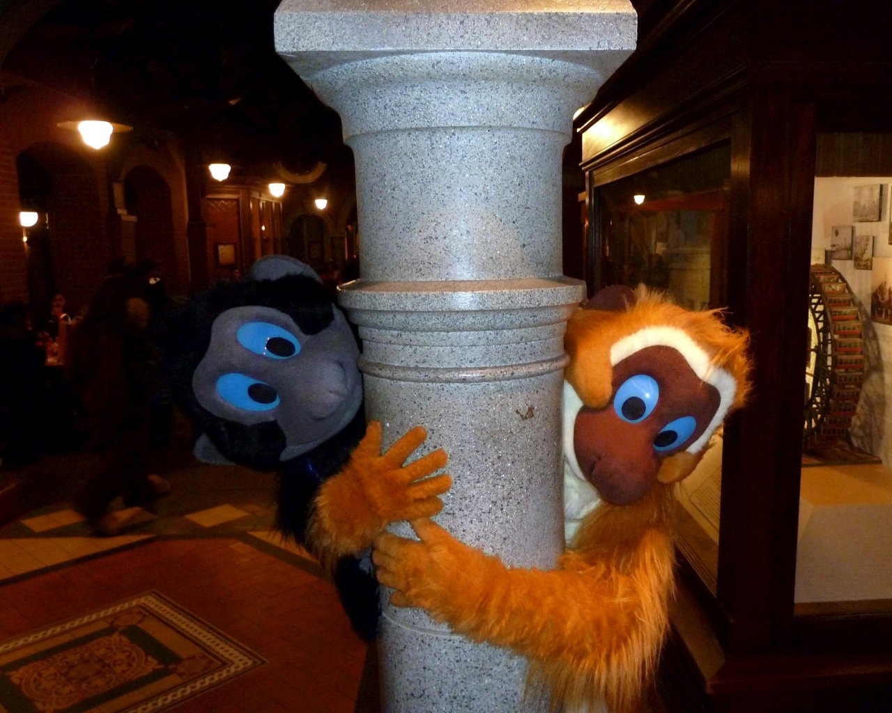 Click to change the View Lindy & Hop @ Disneyland Paris