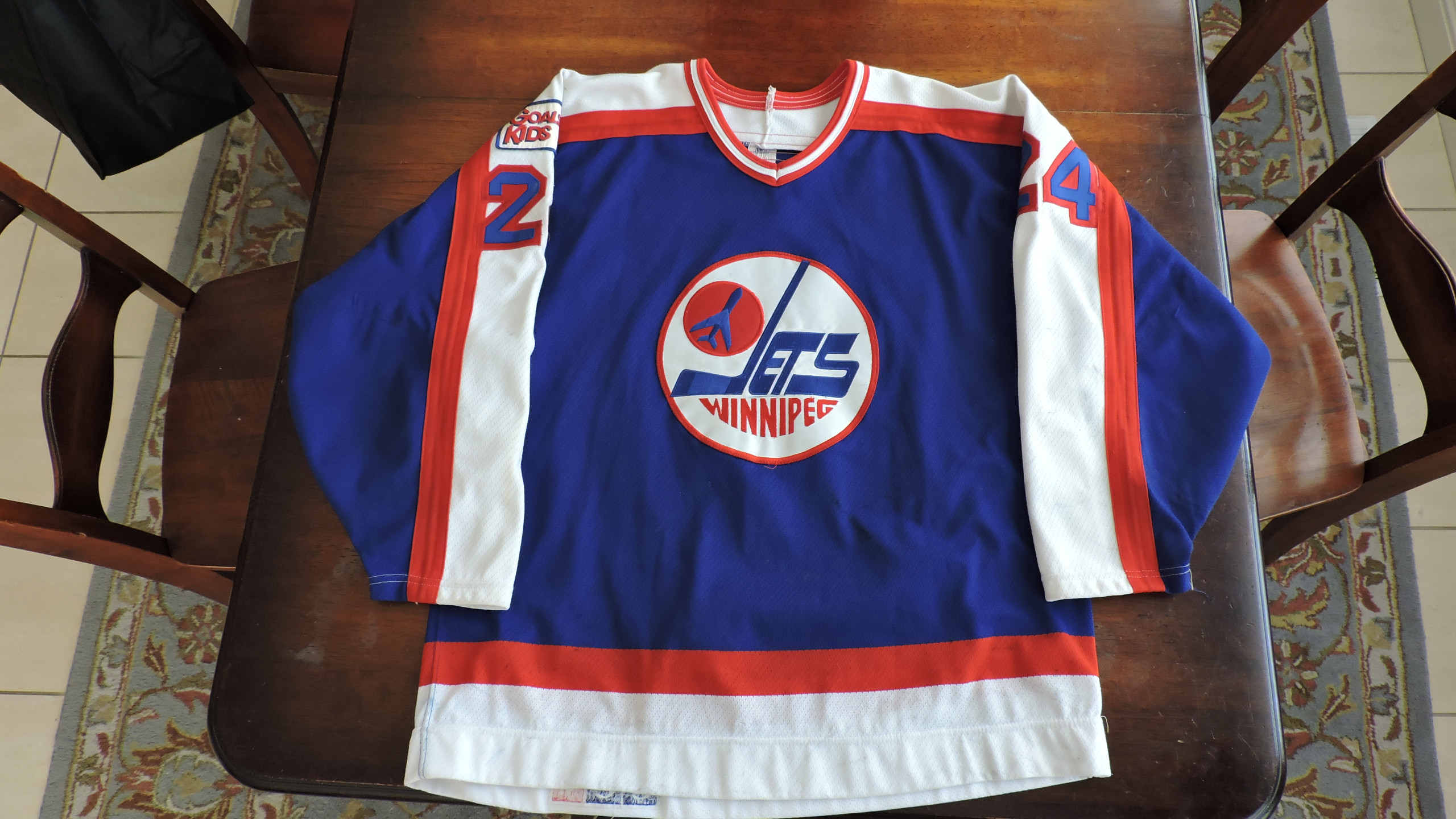 Vintage winnipeg jets outlet jersey