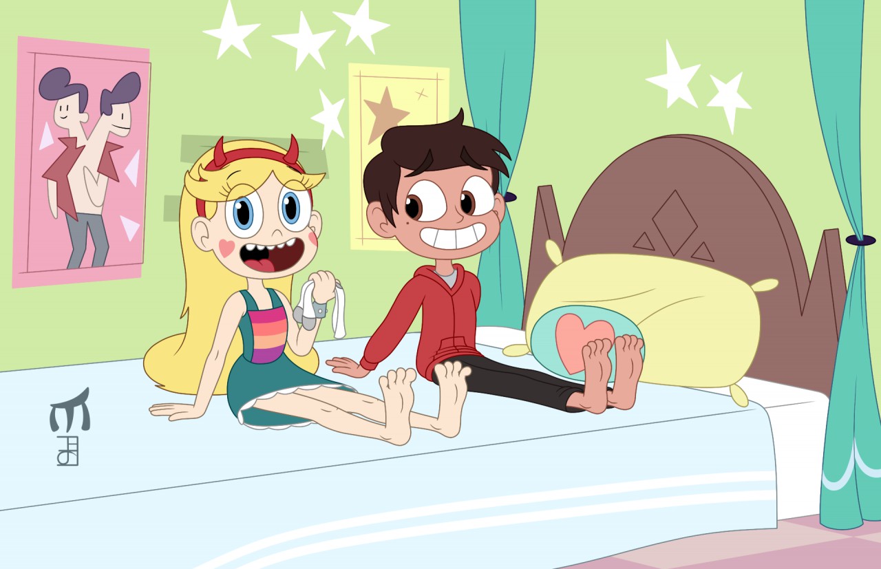 Star vs the forces of evil feet