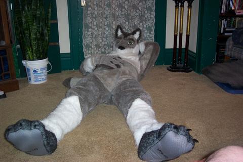 fursuit pic 16 (final for now)