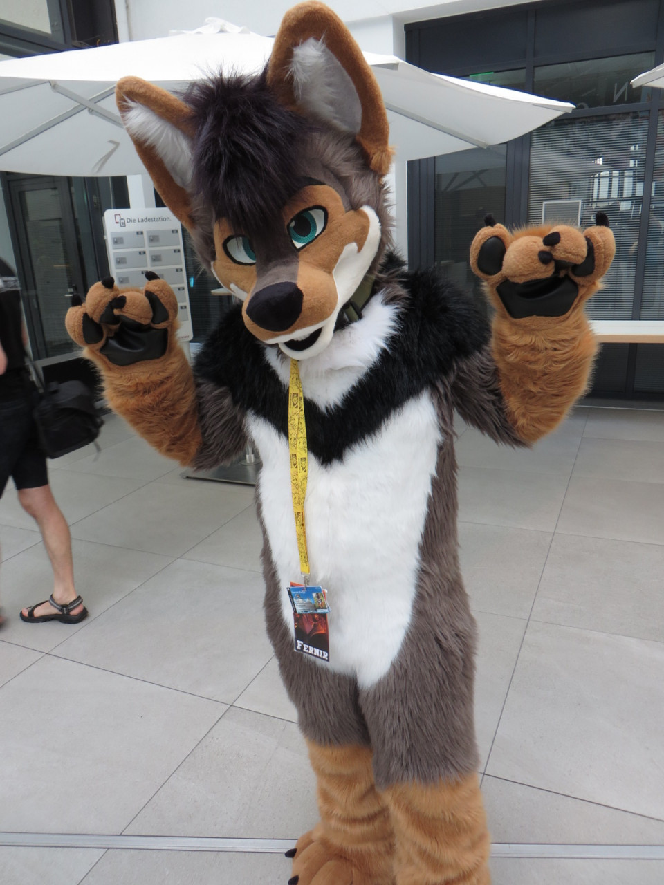 Eurofurence 26 / Con Day 1 / Photo 114 by Crow3000 -- Fur Affinity [dot ...