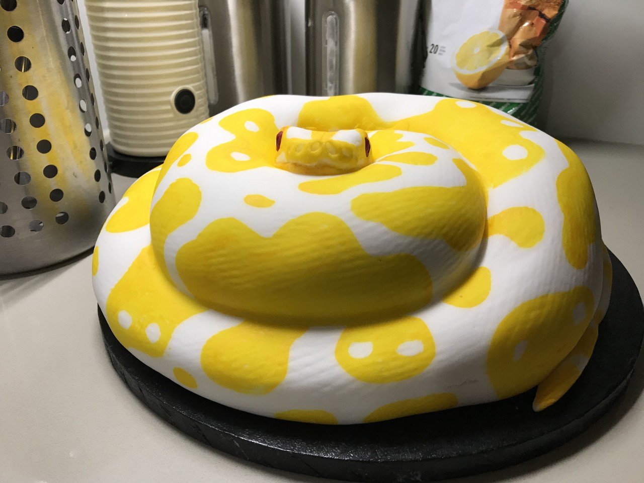 My son had a reptile themed party- My friend and I made a snake cake. I  think it came out really well. : r/cakedecorating