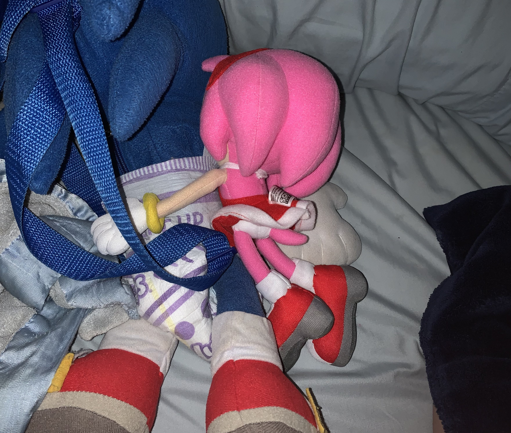 Amy sleeping with Sonic (Reupload) by Ikes_FA_Space -- Fur Affinity [dot]  net