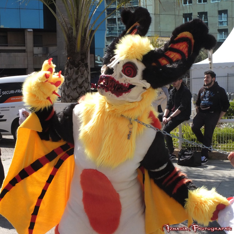 Manticore fursuit