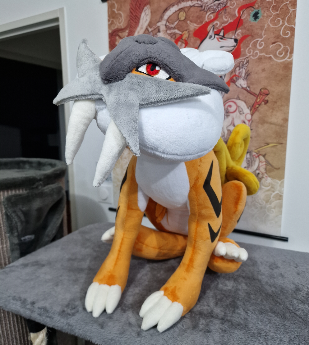 Shiny store raikou plush