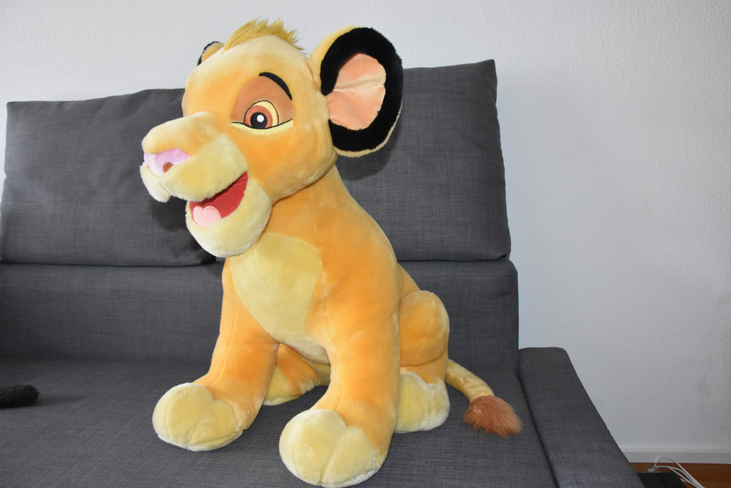 Giant simba best sale stuffed animal