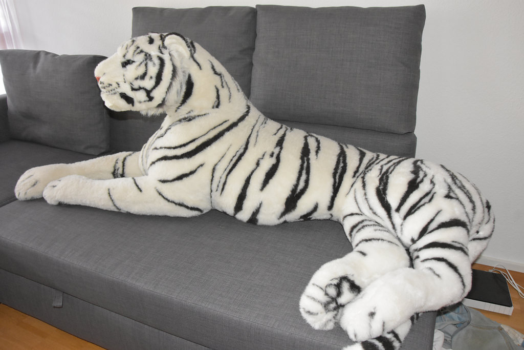 Details about   24'' Tiger Plush Animal Realistic Big White Tiger Hairy Soft Stuffed Toy Pillow 