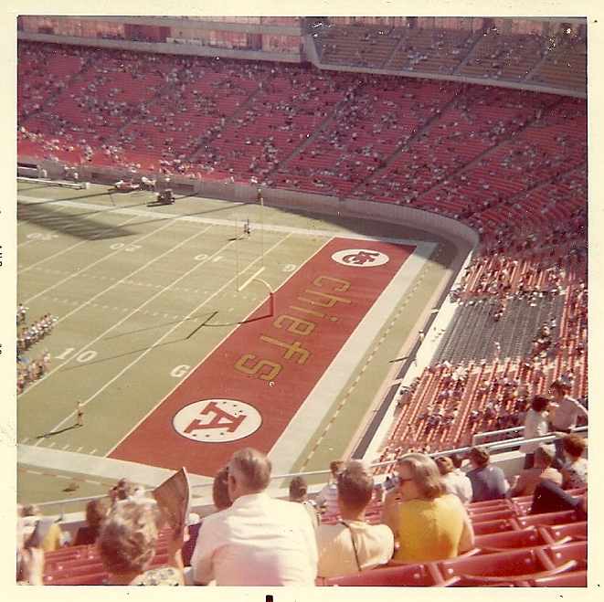 Arrowhead Stadium, Kansas City, Missouri. 1972-present : r