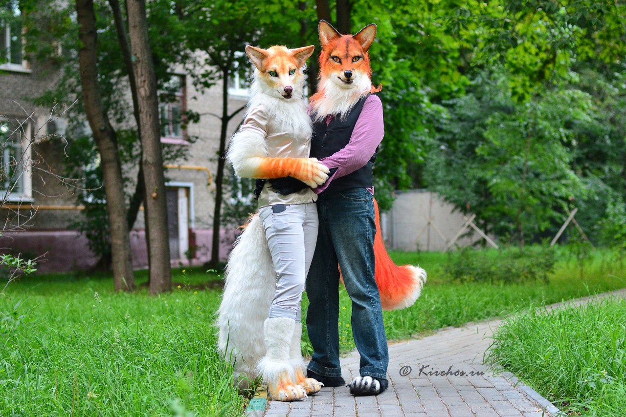 Fox couple