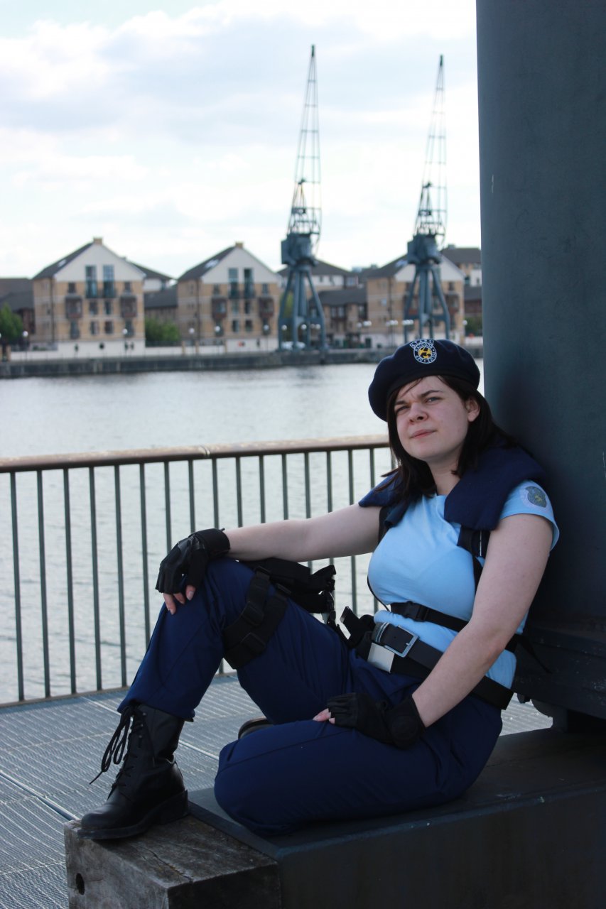 Jill Valentine Cosplays as Jill Valentine