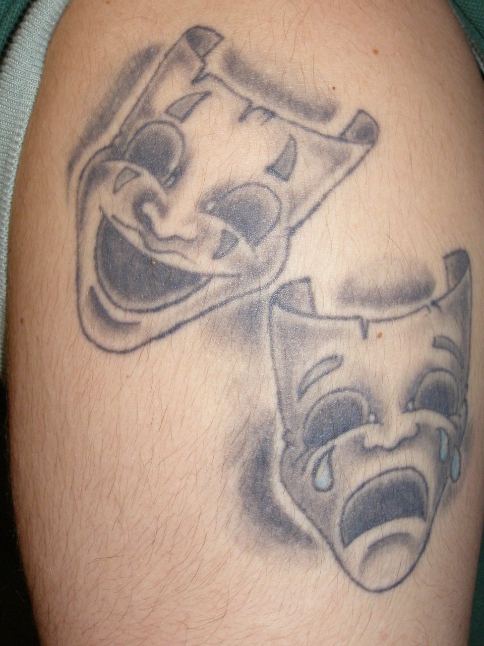 Wylde Sydes Tattoo  Body Piercing on X Smile Now  Cry Later Comedy   Tragedy Masks By Jesus httpstco3UZuHLgjvj tattoo wyldesydestattoo  smilenowcrylatertattoo sandiegotattooartist blackandgraytattoo  comedytragedymasks httpstco 