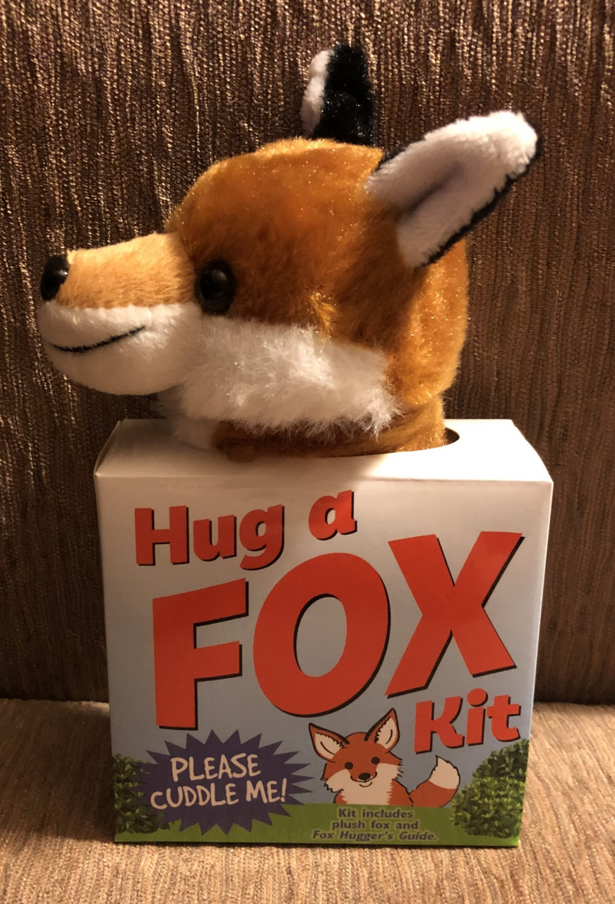 hug mees fox