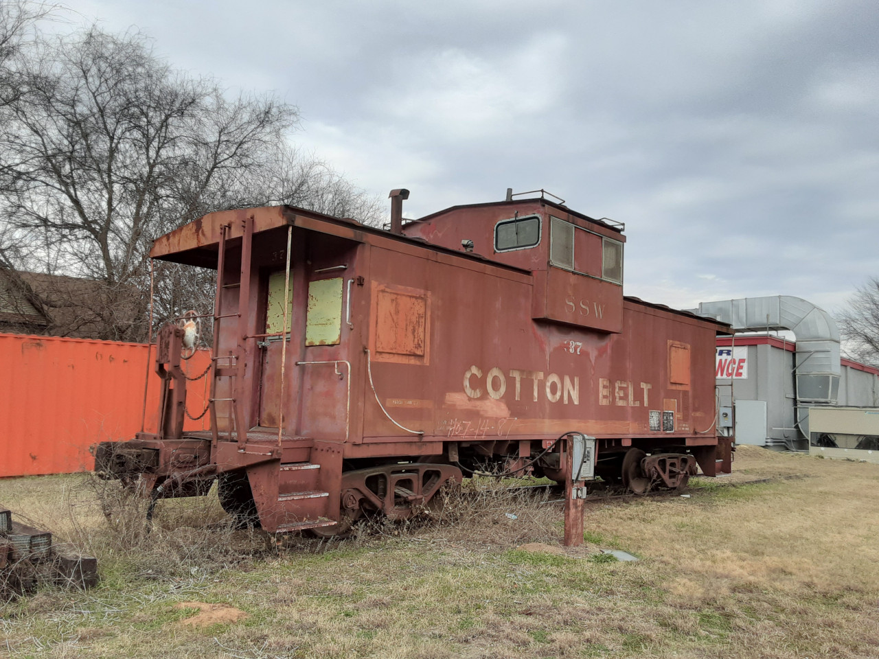 Cotton Belt SSW Railroad Caboose 119156, Piggott, AR