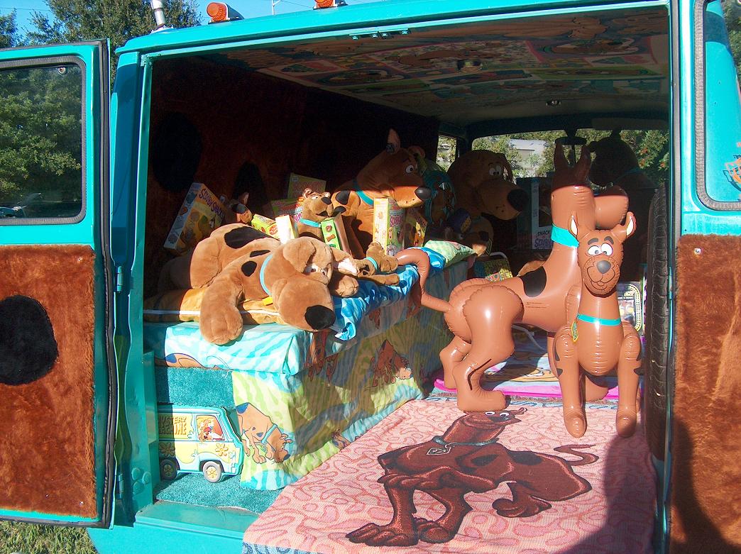 Mystery Machine Interior by Tilt_Longtail -- Fur Affinity [dot] net