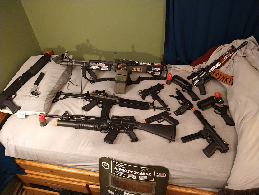 This is what I have, My airsoft arsenal, binlugy