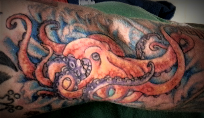 Completely free handed octopus by Patrick Sans at Burly Fish Tattoo in  Flagstaff, AZ : r/tattoos