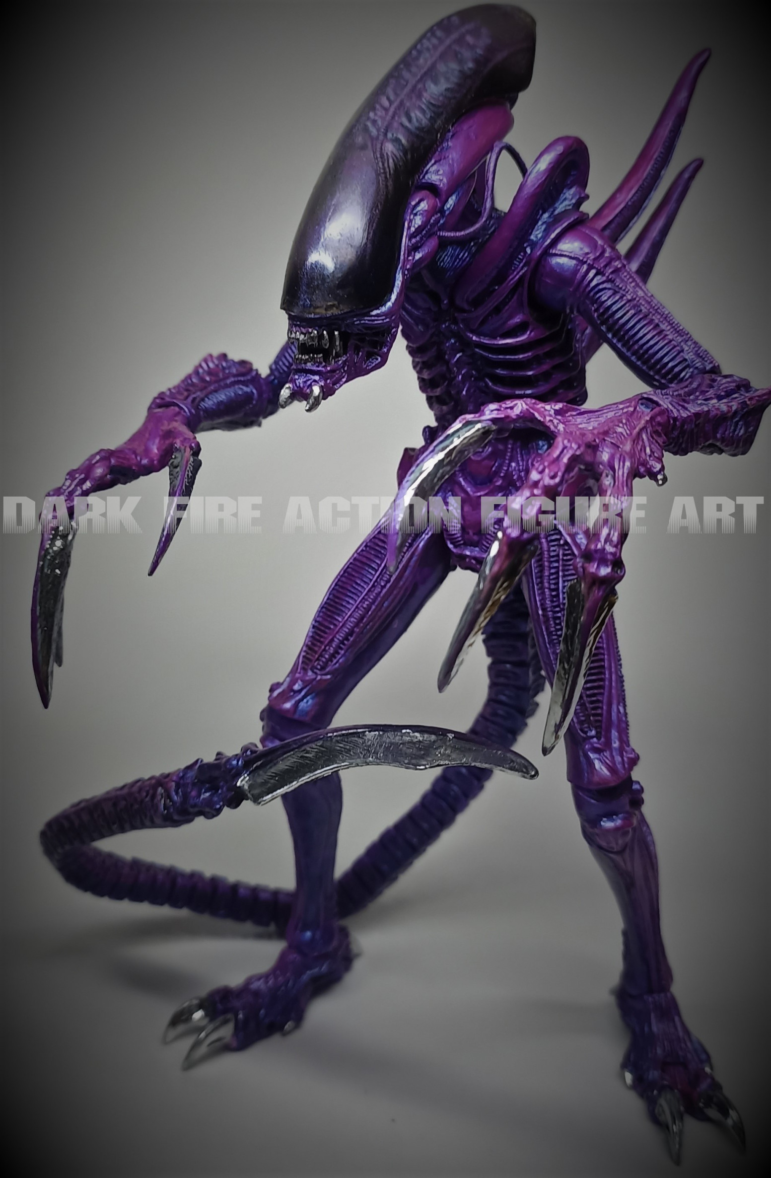 Neca razor hot sale claws alien